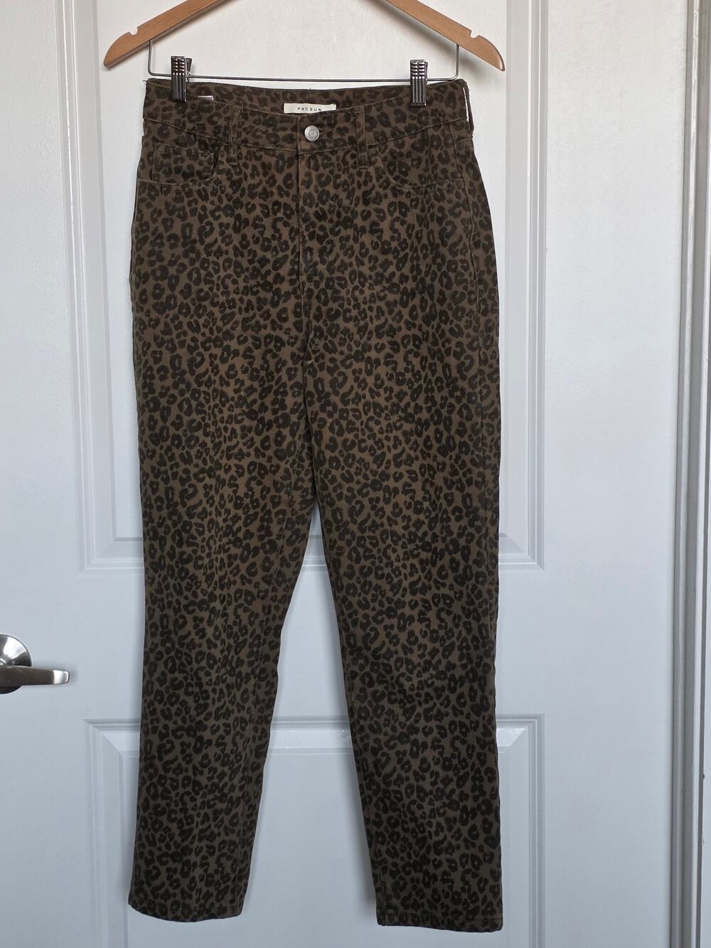 PacSun Olive Green Mom Pants in Leopard